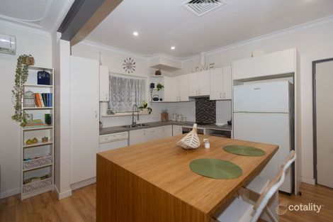 Property photo of 15 Tonbridge Way Thornlie WA 6108