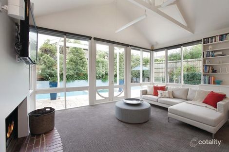 Property photo of 15 Evans Road Kew VIC 3101