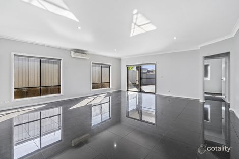 Property photo of 30 Geoghegan Circuit Oran Park NSW 2570