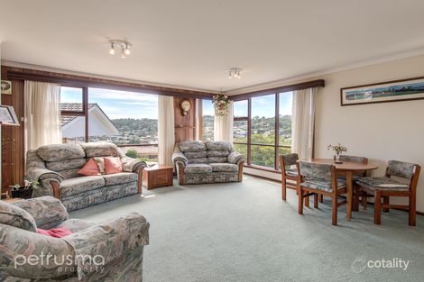 Property photo of 15 St Helens Street Lindisfarne TAS 7015