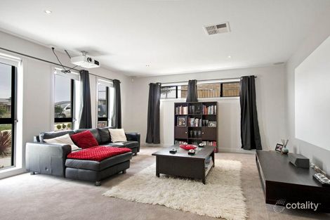 Property photo of 46 Loma Rudduck Street Forde ACT 2914