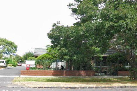 215 Osborne St, Williamstown, VIC 3016