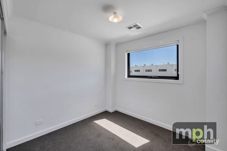 Property photo of 4 Hill Smith Boulevard St Clair SA 5011