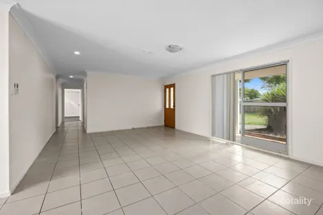 Property photo of 14 Ford Street Raceview QLD 4305