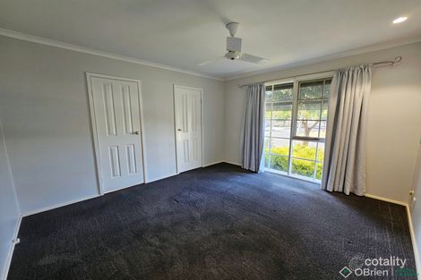 Property photo of 2 Maneroo Court Wodonga VIC 3690