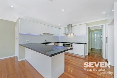 72 Castle St, Castle Hill, NSW 2154