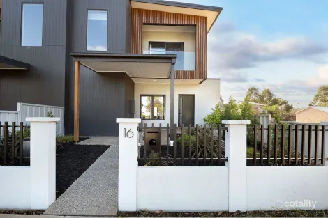 16 Tower Ave, Swan Hill, VIC 3585