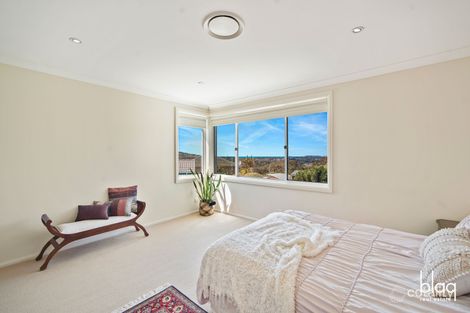 Property photo of 40 Taminga Crest Cordeaux Heights NSW 2526