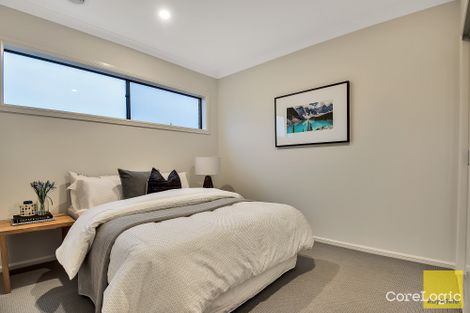 Property photo of 10 Badger Grove Tarneit VIC 3029