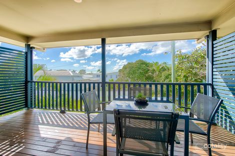 Property photo of 73 Glen Kedron Lane Kedron QLD 4031