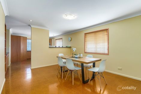 Property photo of 73 Glen Kedron Lane Kedron QLD 4031