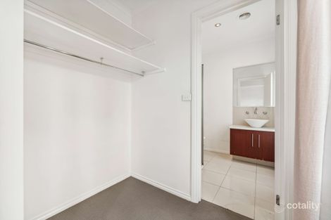 Property photo of 2/60 Warringa Crescent Hoppers Crossing VIC 3029