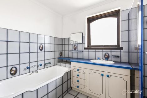 Property photo of 1/10 Park Crescent Caulfield North VIC 3161