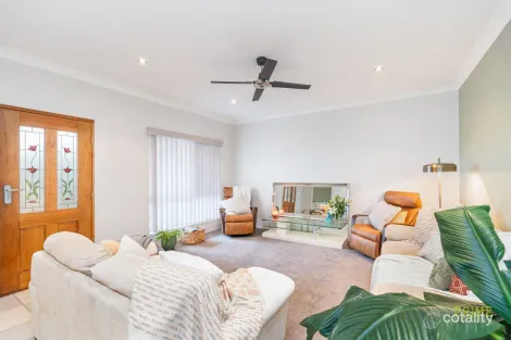 Property photo of 8 Stringybark Drive Urangan QLD 4655