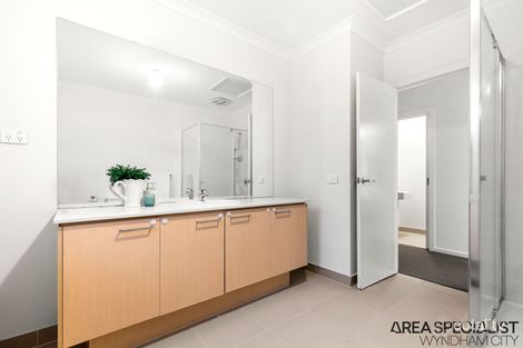 Property photo of 53 Mulloway Drive Point Cook VIC 3030