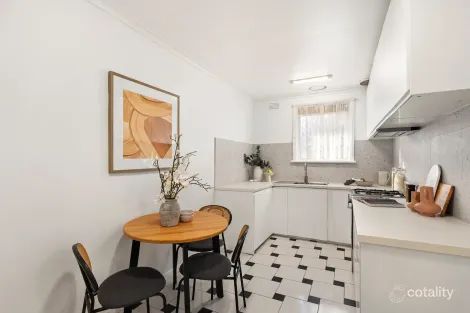 Property photo of 8/17 Hopetoun Avenue Brunswick West VIC 3055
