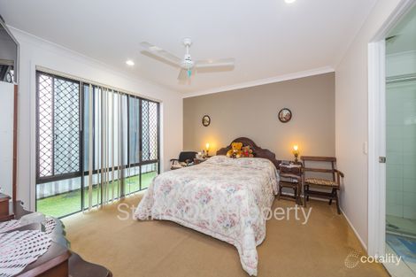Property photo of 37 Eimeo Place Sandstone Point QLD 4511