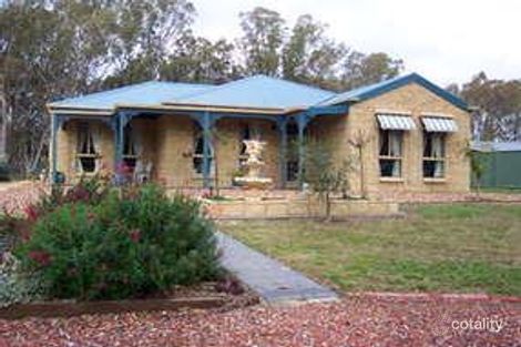Property photo of 99 Crusoe Road Kangaroo Flat VIC 3555