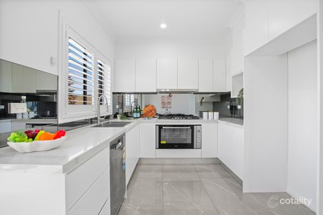 Property photo of 95E Girraween Road Girraween NSW 2145