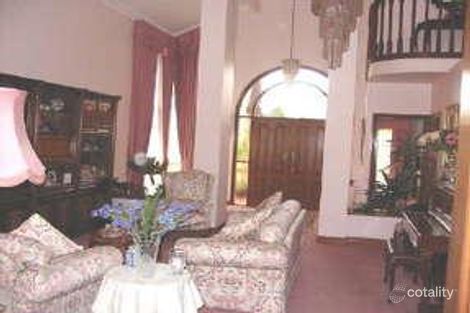 Property photo of 9 Barnes Avenue Burwood VIC 3125