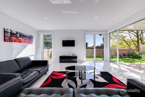 19 Broadwater Ave, Maroochydore, QLD 4558