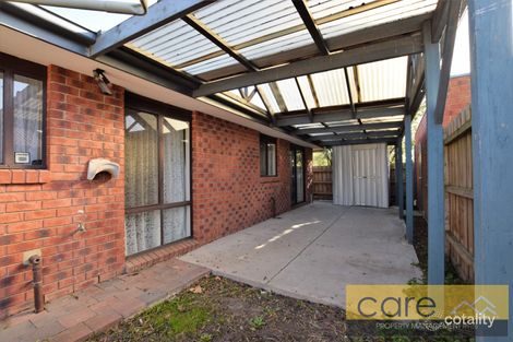 Property photo of 17 Rachel Drive Cranbourne North VIC 3977