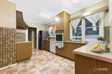 Property photo of 117 Kelvinside Road Noble Park VIC 3174