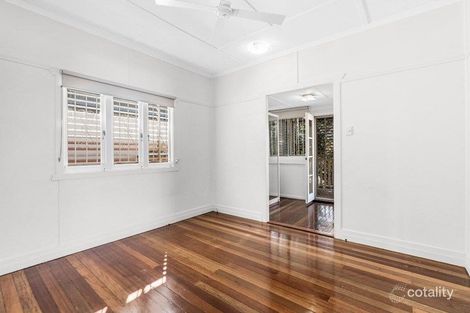 Property photo of 59 Grattan Terrace Wynnum QLD 4178