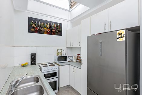 Property photo of 9/62 Snell Grove Oak Park VIC 3046