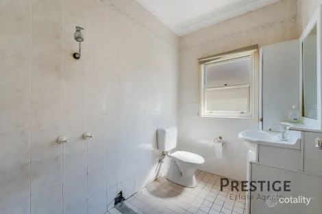 Property photo of 72 Chifley Street Smithfield NSW 2164