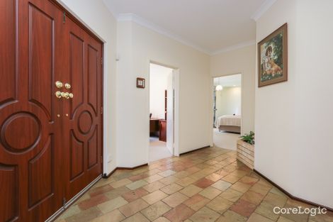 Property photo of 8 Roskhill Place Applecross WA 6153