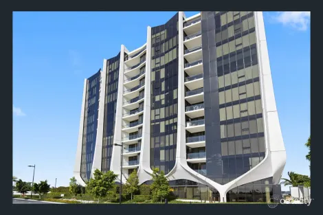 2 The Lanes Bvd, Mermaid Waters, QLD 4218