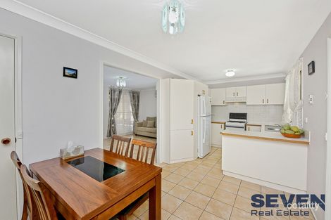 Property photo of 9 Standish Avenue Oakhurst NSW 2761