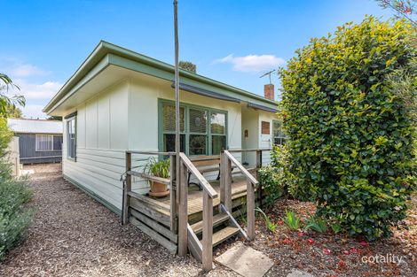 Property photo of 11 Carnarvon Street Lang Lang VIC 3984