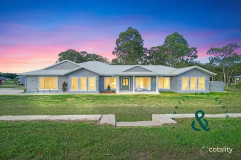 5 Harvest Rd, Medowie, NSW 2318