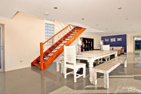 Property photo of 30 Marnpar Road Seven Hills NSW 2147