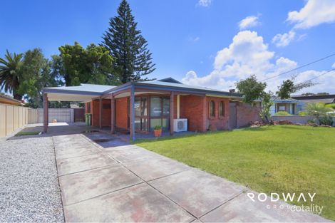 Property photo of 18 Axminster Street Warnbro WA 6169