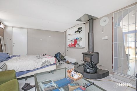 Property photo of 5 Ironbark Place Maddington WA 6109