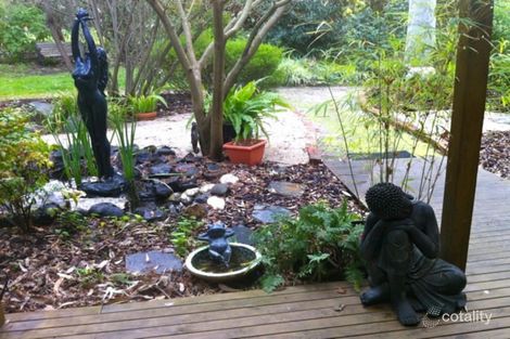 10 Bacon Ave, Koonwarra, VIC 3954