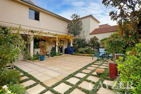 Property photo of 2 Park Square Port Melbourne VIC 3207