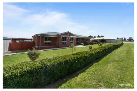 3 Beattie St, Scottsdale, TAS 7260