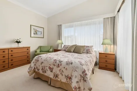 Property photo of 96 Ramsay Road Picnic Point NSW 2213