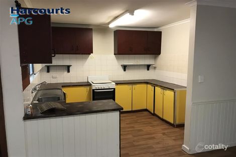 Property photo of 11 Zenner Place Binningup WA 6233