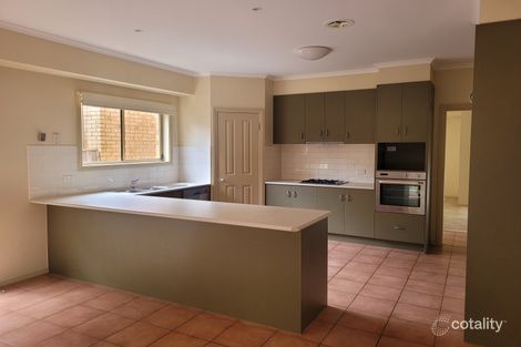 13 Manhattan Cl, Point Cook, VIC 3030