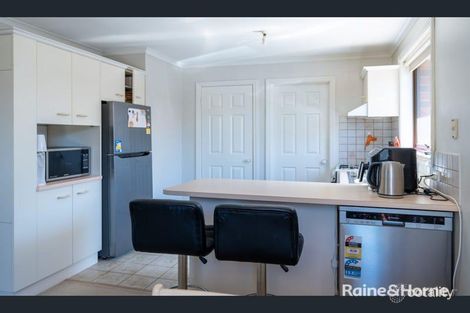 Property photo of 1/1 Duff Street Cranbourne VIC 3977
