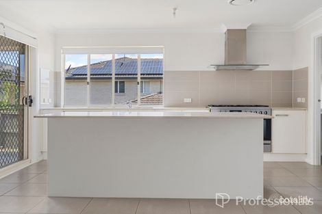 Property photo of 33 Britannia Drive Glenfield NSW 2167