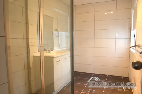 Property photo of 168 Greenacre Drive Arundel QLD 4214