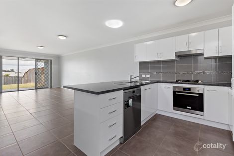 Property photo of 4 Sandpiper Circuit Aberglasslyn NSW 2320
