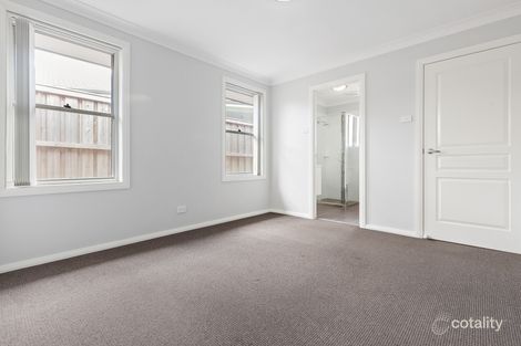 Property photo of 4 Sandpiper Circuit Aberglasslyn NSW 2320