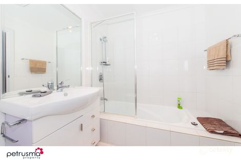 Property photo of 6/7B Tavistock Road Austins Ferry TAS 7011